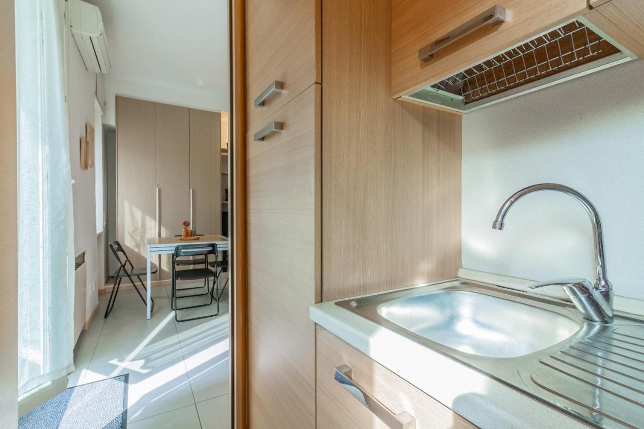 Anzani Modern Studio By Wonderful Italy Apartamento Como Exterior foto